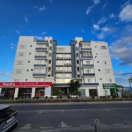 Makenzy Sandy Beachfront Paradise