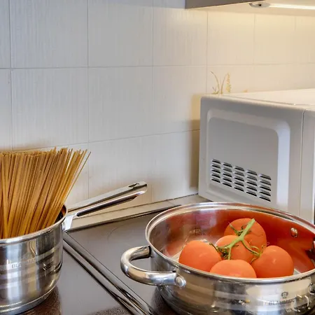 Makenzy Sandy Beachfront Paradise Larnaca