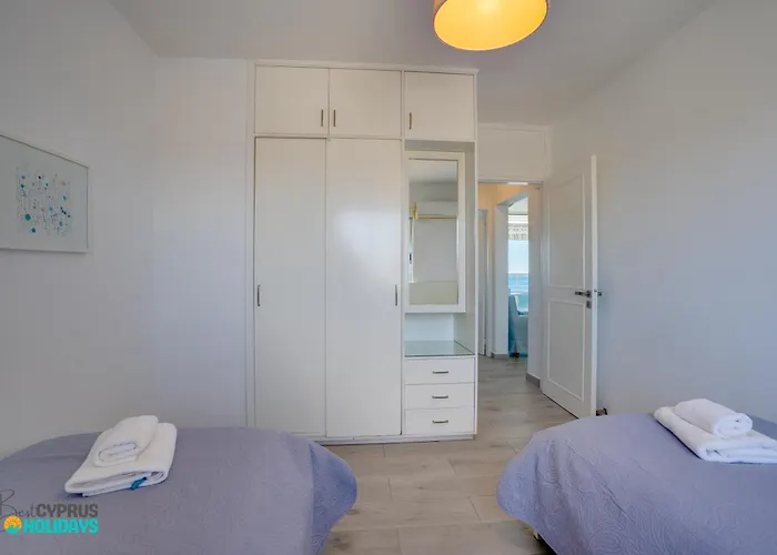 Apartmán Makenzy Sandy Beachfront Paradise