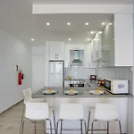 شقة Makenzy Sandy Beachfront Paradise *