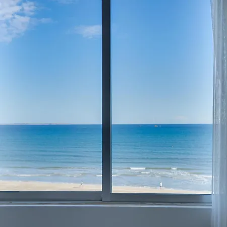 Makenzy Sandy Beachfront Paradise * Λάρνακα