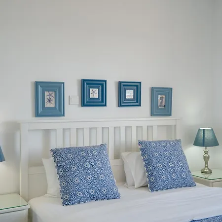 Makenzy Sandy Beachfront Paradise Appartement