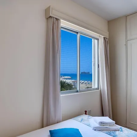 Διαμέρισμα Makenzy Sandy Beachfront Paradise