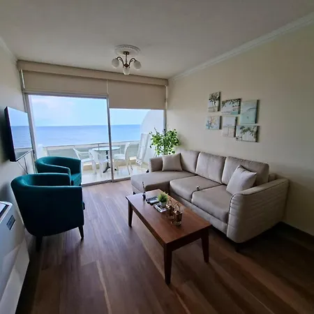 Appartement Makenzy Sandy Beachfront Paradise