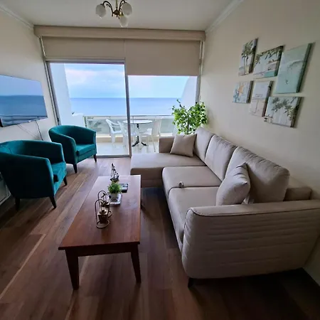 Makenzy Sandy Beachfront Paradise Appartement *